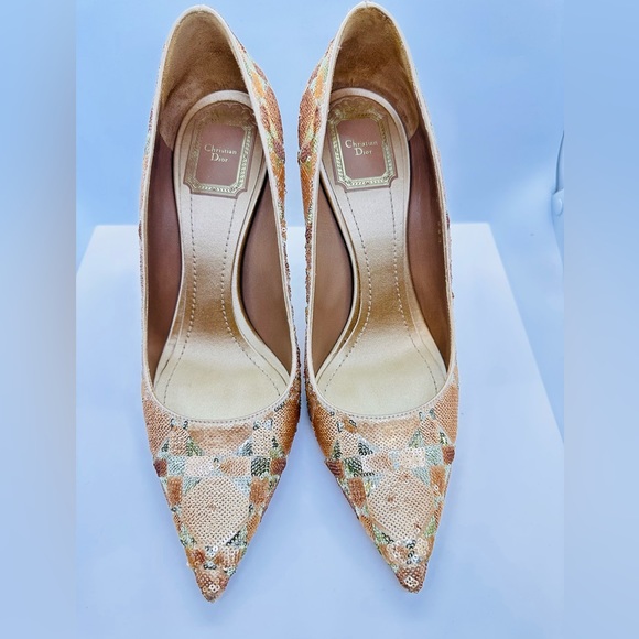 CHRISTIAN DIOR gold sequin pumps - Picture 2 of 6